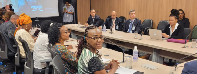 Banner Site Black Friday moderno preto e rosa (4)