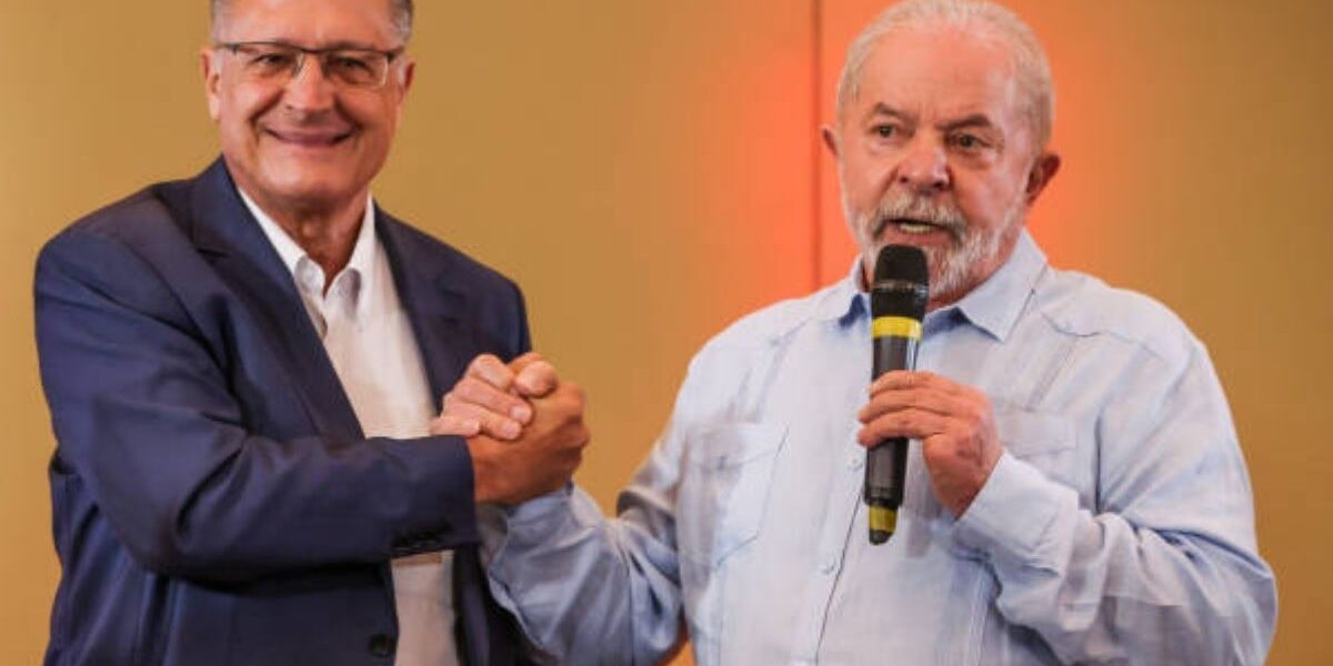 chapa-lula-alckmin-e-lancada-em-evento-neste-sabado-em-sp